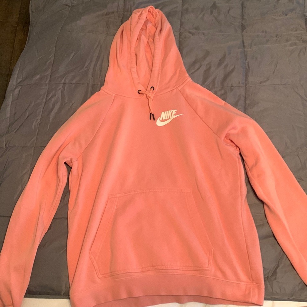 Nike Women’s Swearshirt, size: Medium, color: light orange